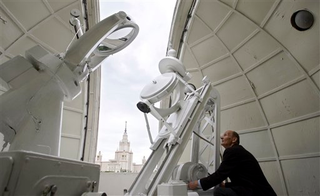 Illustration for article titled The Coolest-Looking Observatories On Earth